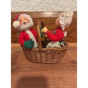 Annalee Vintage Mobilitee 1963 Santa and Mrs Clause in Small Basket Excellent
